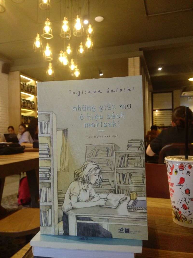 những giấc mơ ở hiệu sách Morisaki